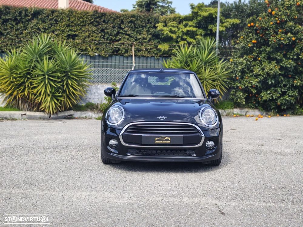 MINI Cabrio Cooper Auto - 9