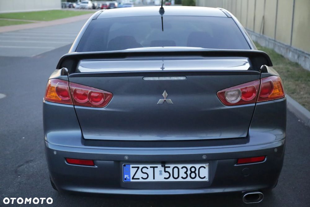 Mitsubishi Lancer 1.8 Intense - 5