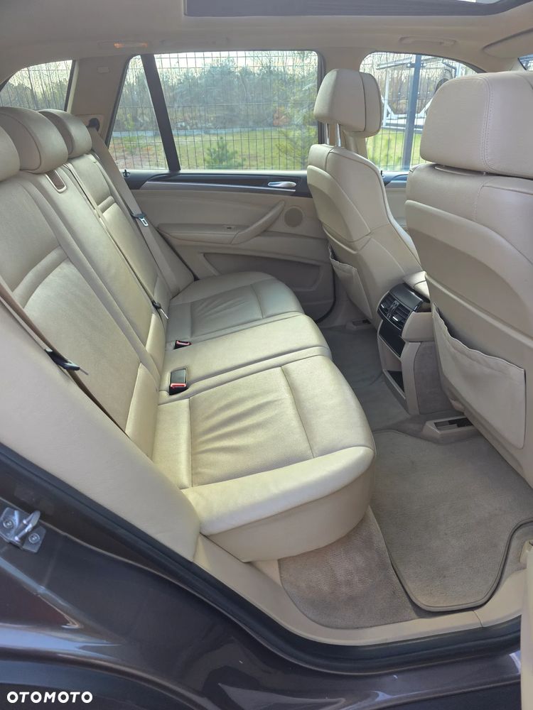 BMW X5 - 11
