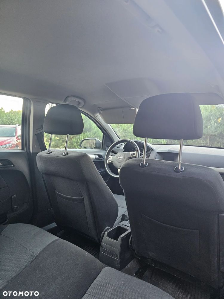 Opel Astra 1.6 Cosmo - 4