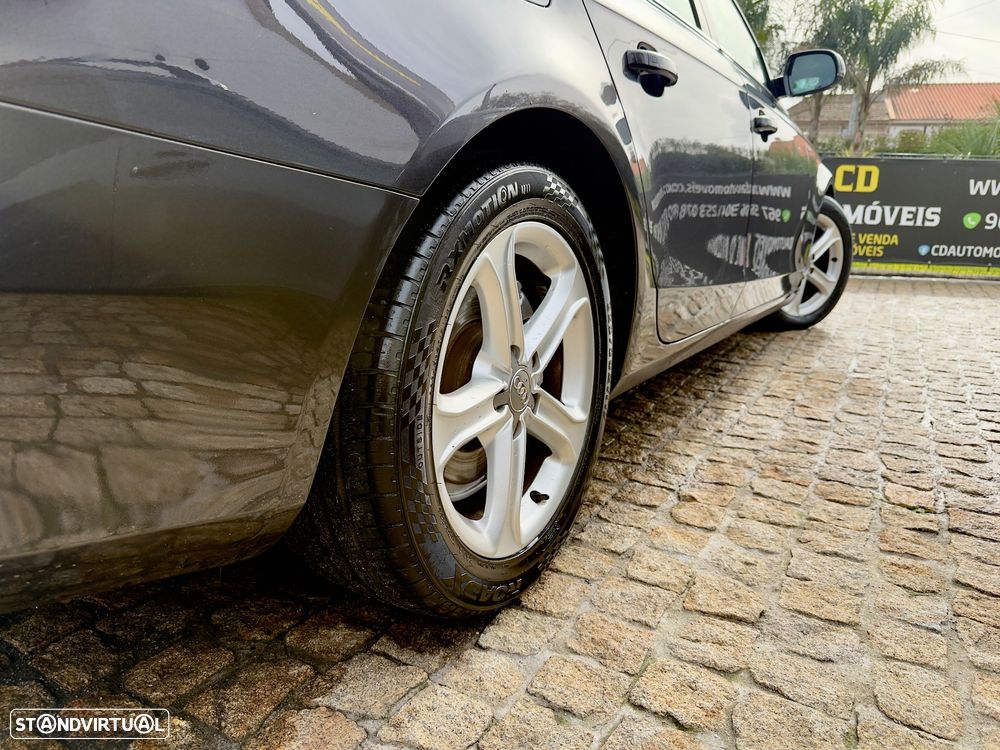 Audi A4 Avant 2.0 TDi S-line - 16