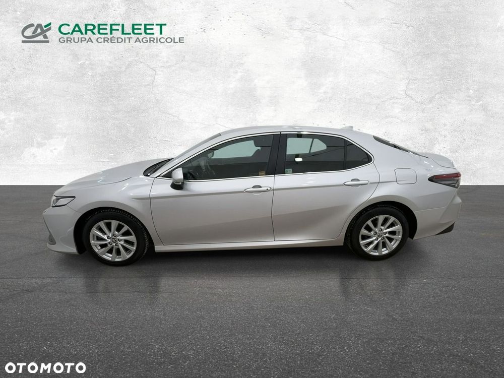 Toyota Camry - 8