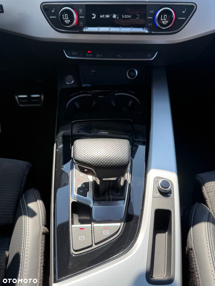Audi A4 Limousine 40 TFSI mHEV Quattro S Line S tronic - 17
