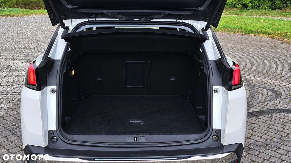 Peugeot 3008 BlueHDi 130 Stop & Start EAT8 Allure - 29