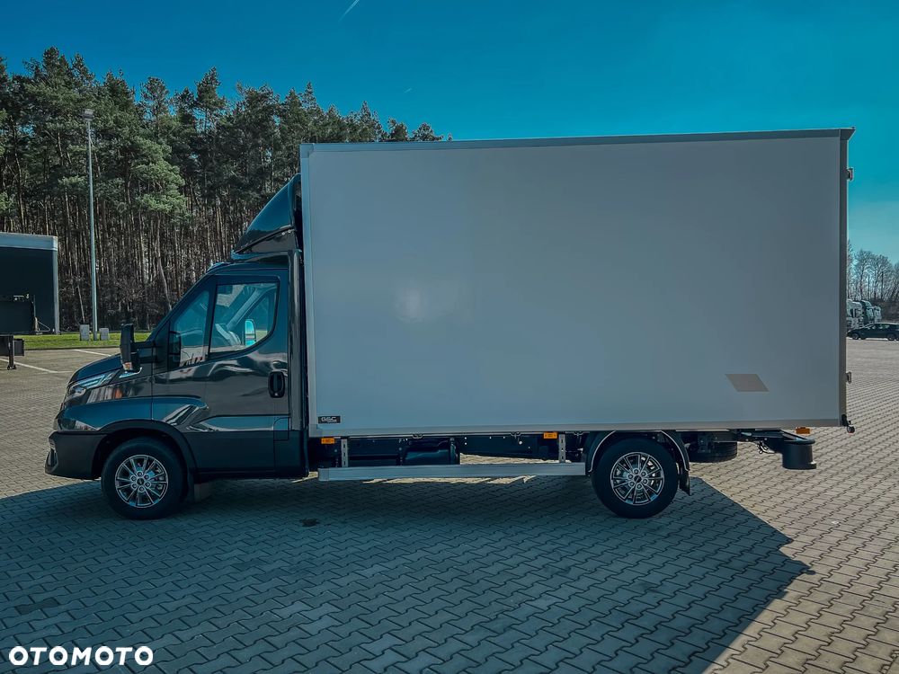 Iveco Daily 35S18HA8 3.0 180KM - 9