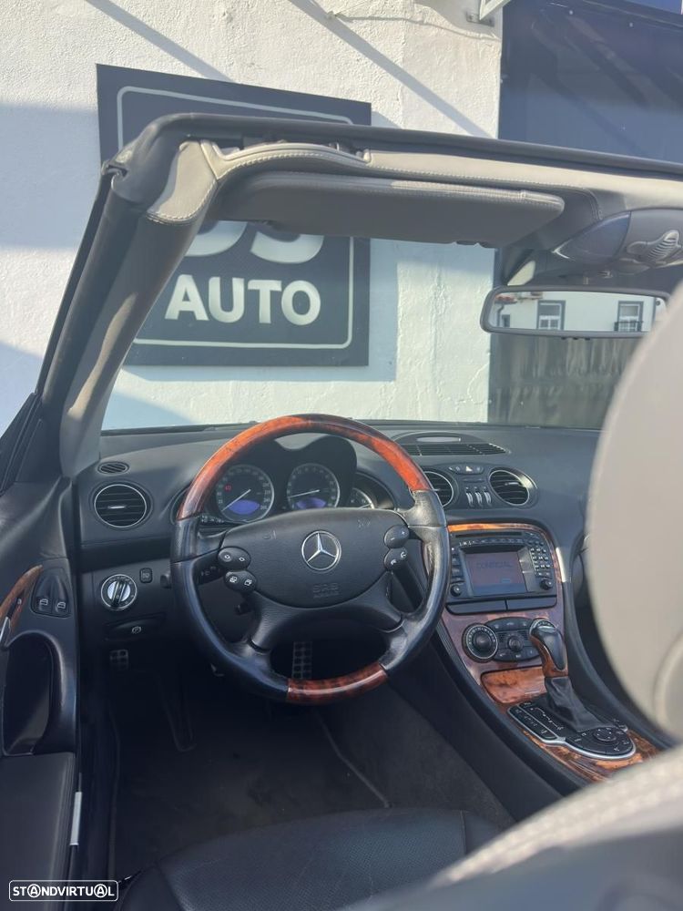 Mercedes-Benz SL 500 Standard - 18