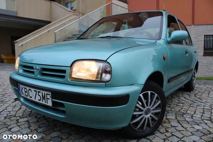 Nissan Micra - 10