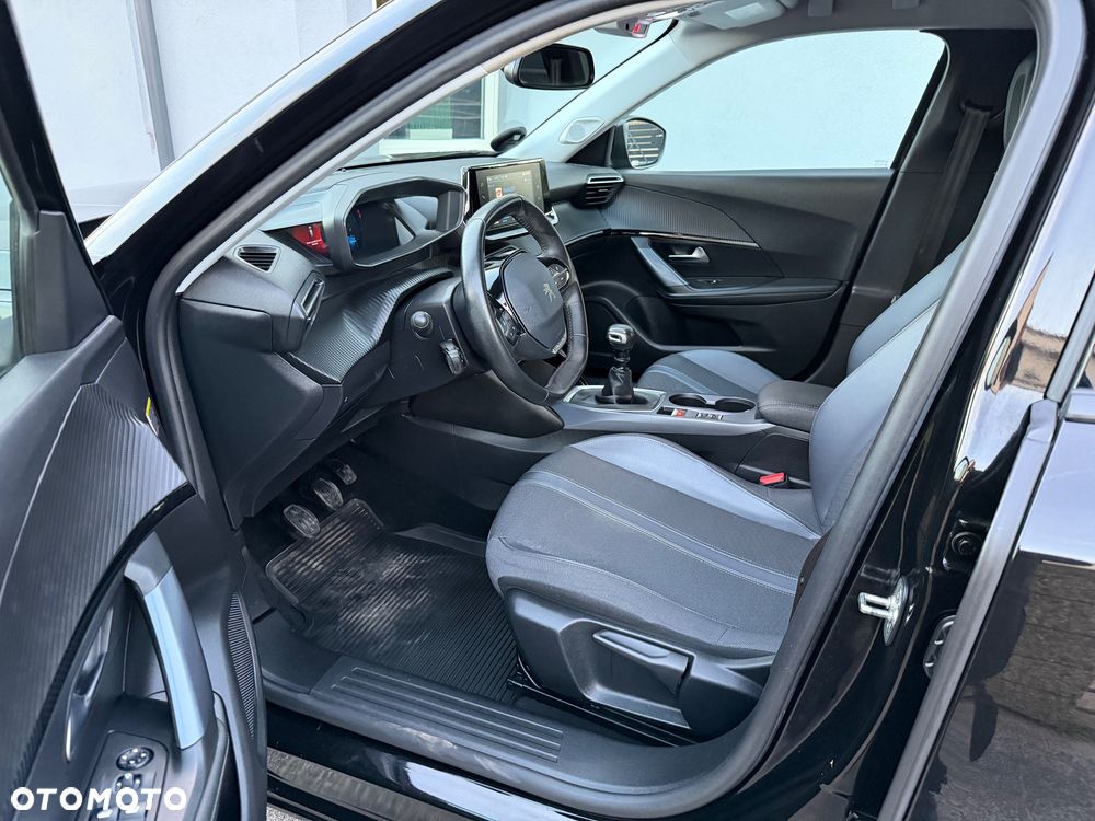 Peugeot 2008 1.5 BlueHDi Allure S&S - 6