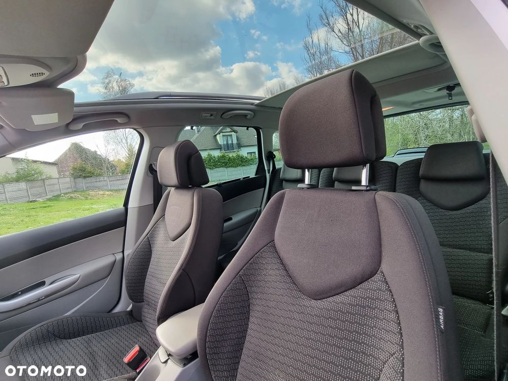 Peugeot 308 1.6 Premium Plus - 20