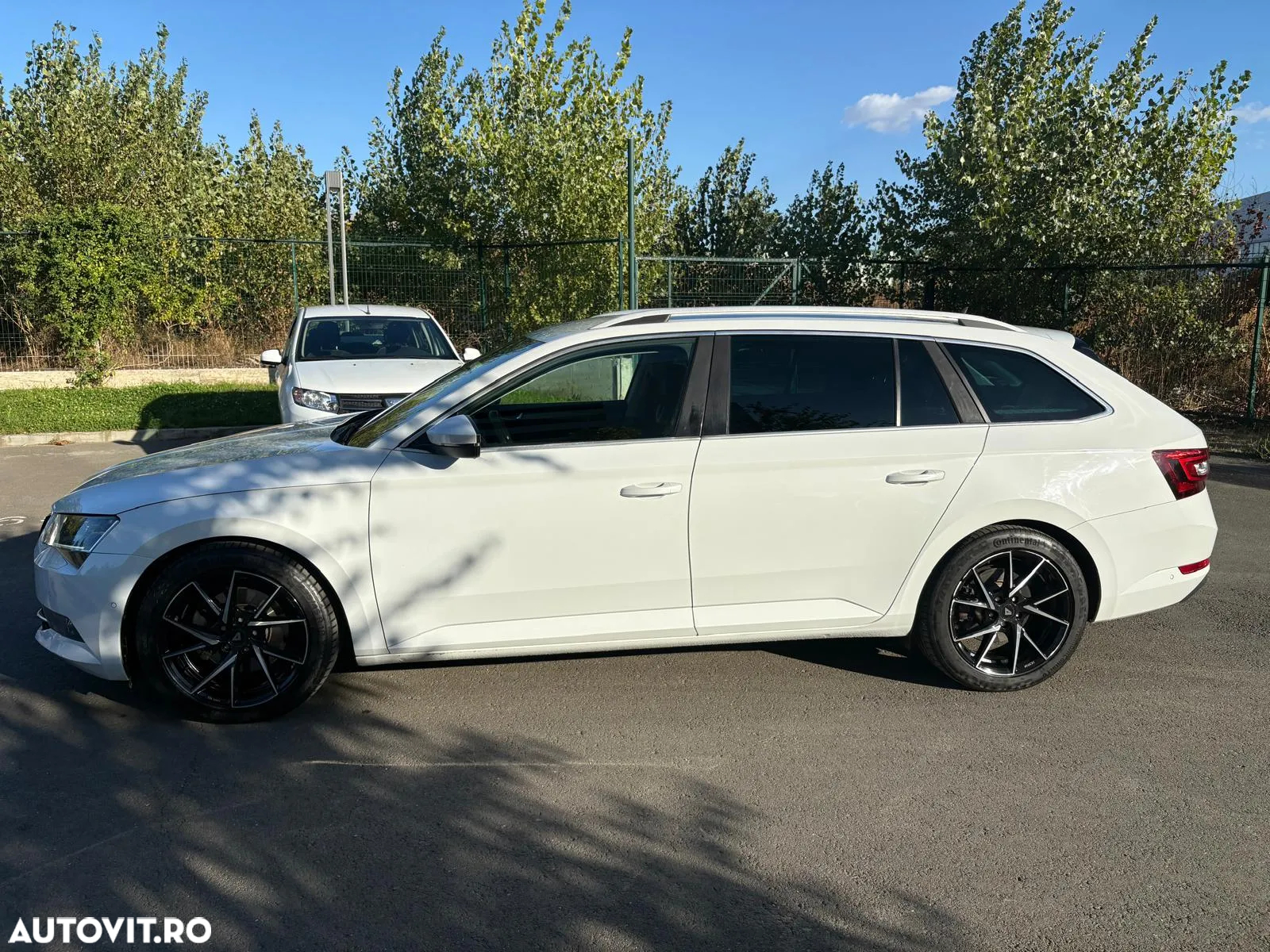 Skoda Superb 2.0 TDI DSG 4X4 Style - 5