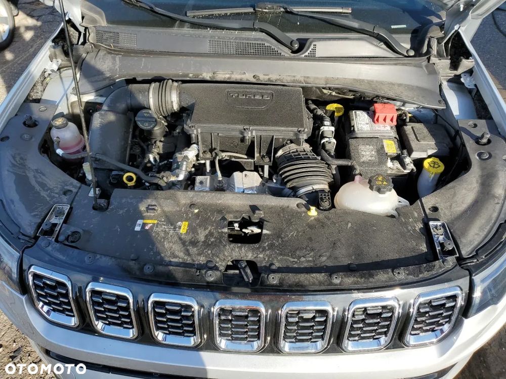 Jeep Compass - 13