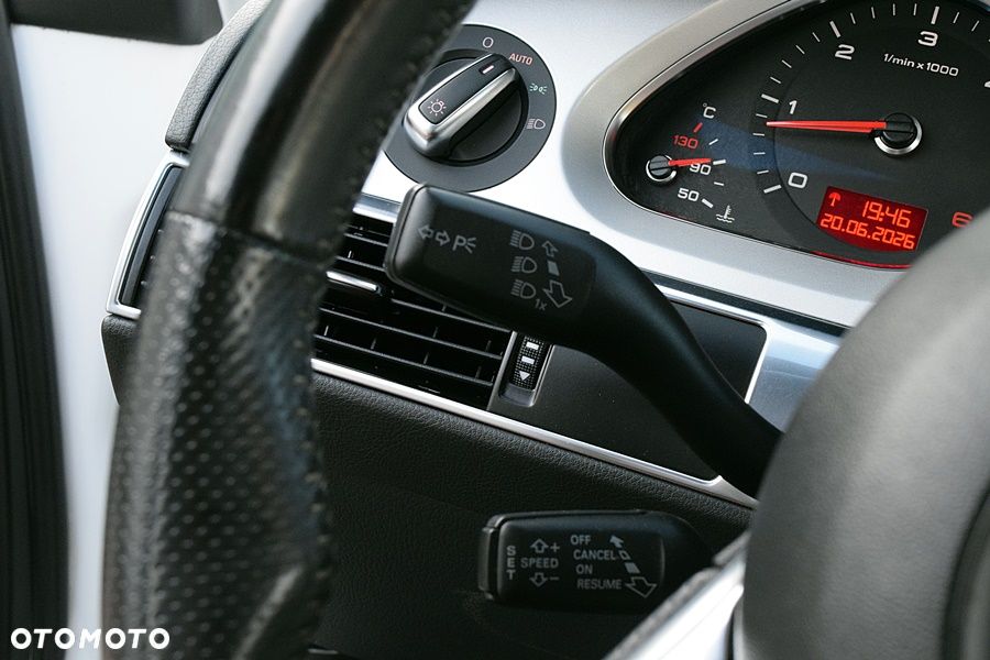 Audi A6 Avant 2.7 TDI DPF quattro tiptronic - 29