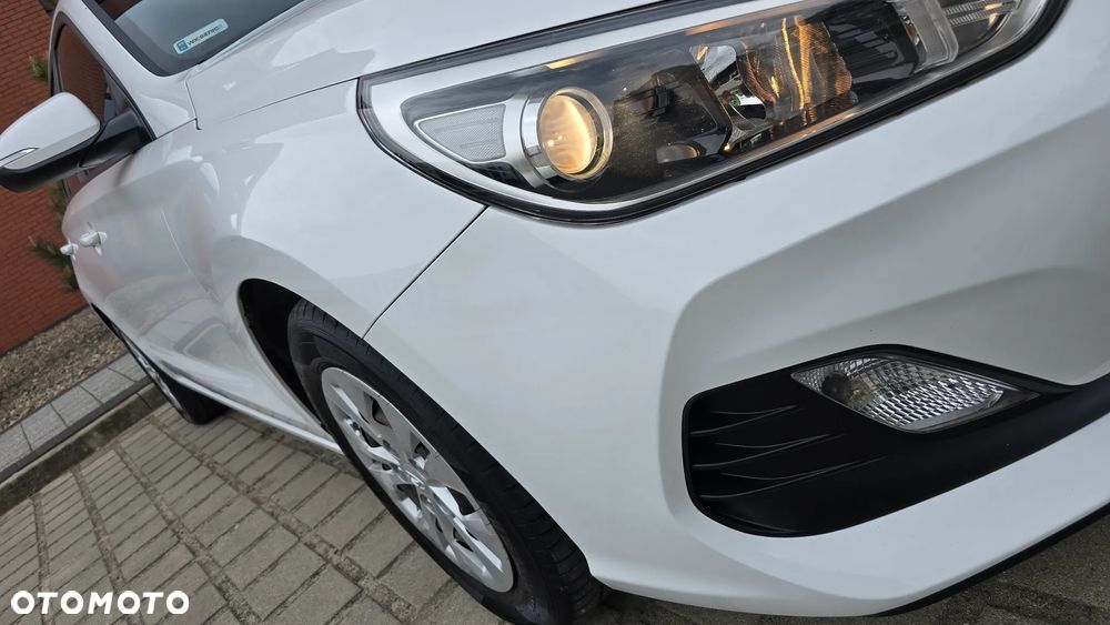 Hyundai i30 1.4 Comfort - 18