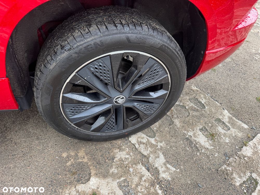Skoda Karoq 1.5 TSI ACT Selection DSG - 13