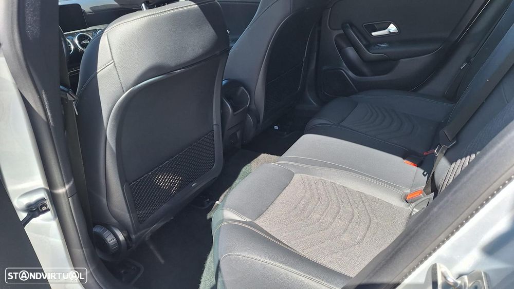 Mercedes-Benz CLA 180 d 8G-DCT Progressive Line Advanced - 3