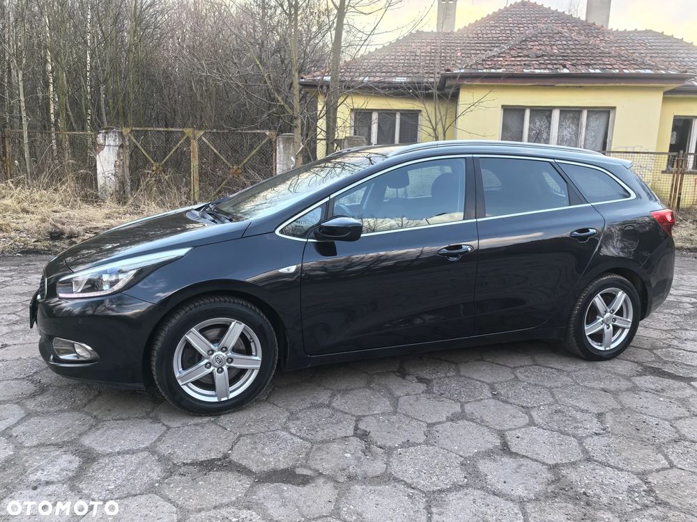 Kia Ceed 1.6 GDI Platinum Edition - 6