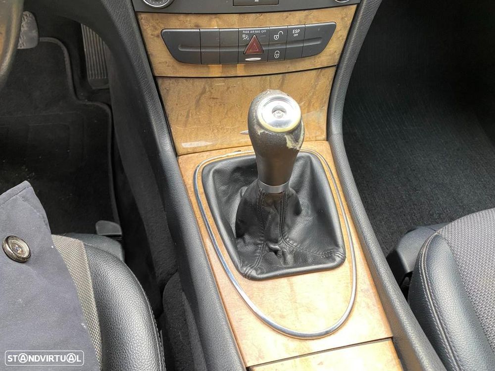 Mercedes-Benz E 220 CDI Avantgarde - 17