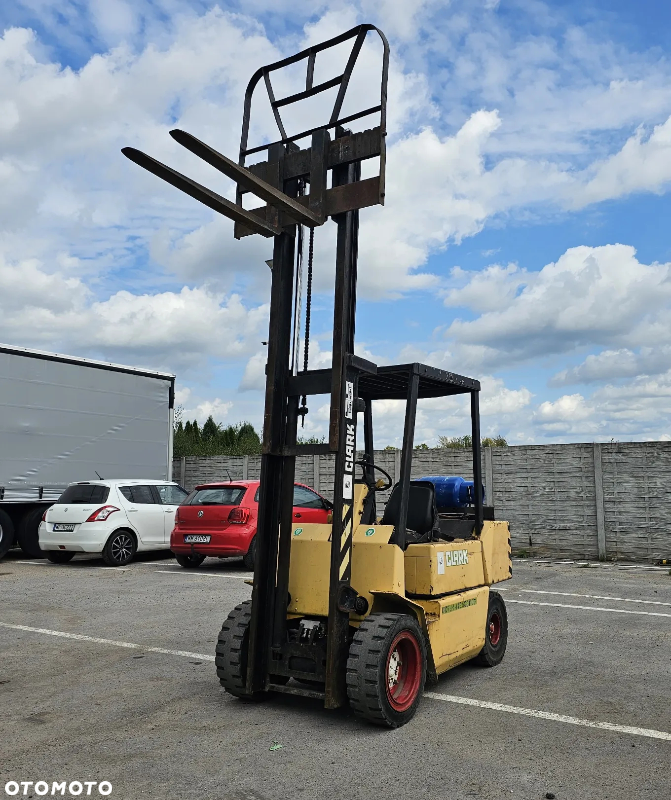 Clark GPM 30 / LPG / UDŻWIG 3000KG / MASZT 3.27M - 16