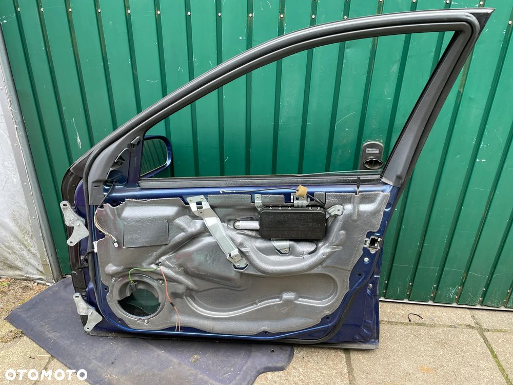 MERCEDES W203 C345 DRZWI LEWE PRAWE TYŁ TYLNE BEZ RDZY KOMBI - 10