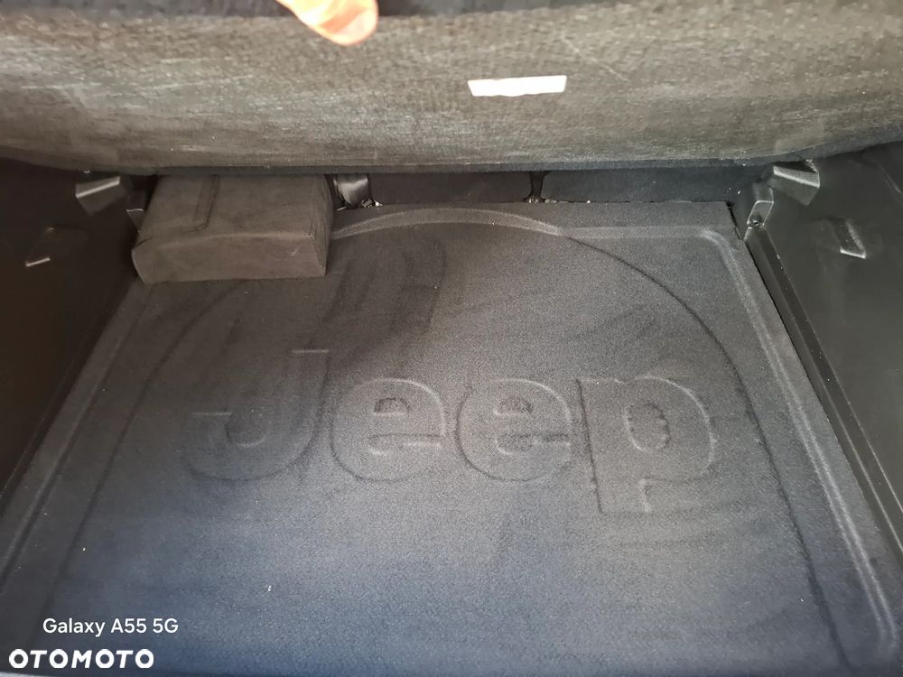 Jeep Renegade 1.3 GSE T4 Turbo Upland 4x4 S&S - 38