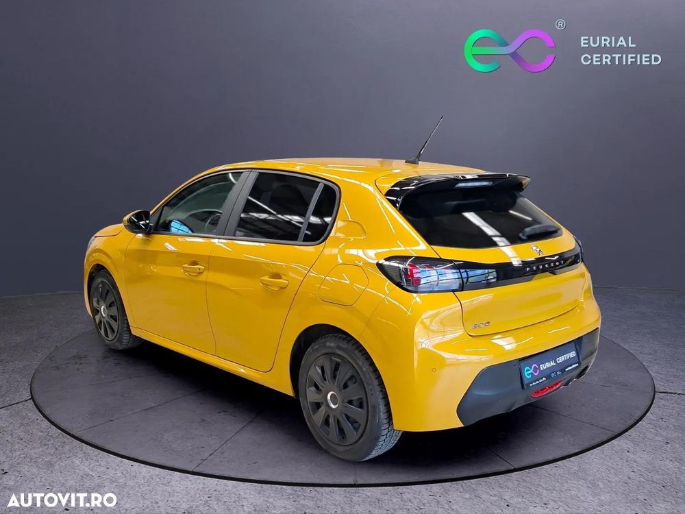 Peugeot 208 1.2 L PureTech STT EAT8 Active - 5