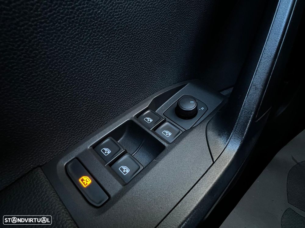 SEAT Arona 1.0 TSI Style - 34