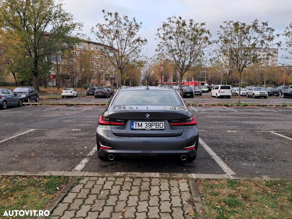BMW Seria 3 330i Aut. Luxury Line - 5
