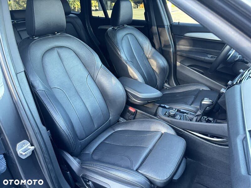 BMW X1 xDrive25i M Sport - 7