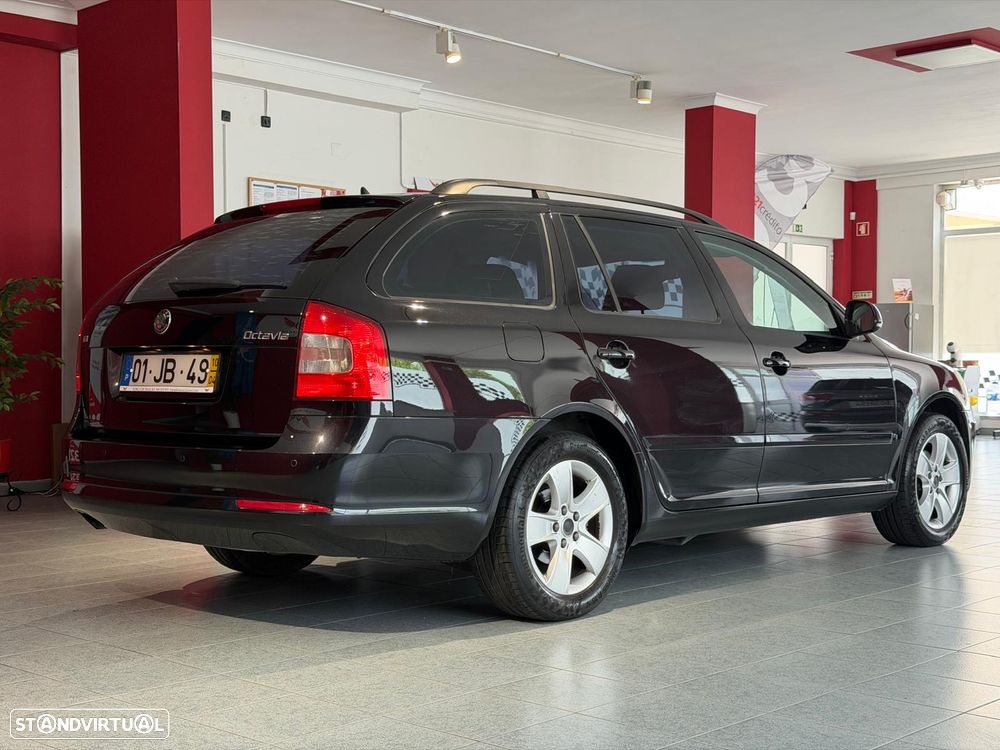 Skoda Octavia Break 1.6 TDi Elegance - 14