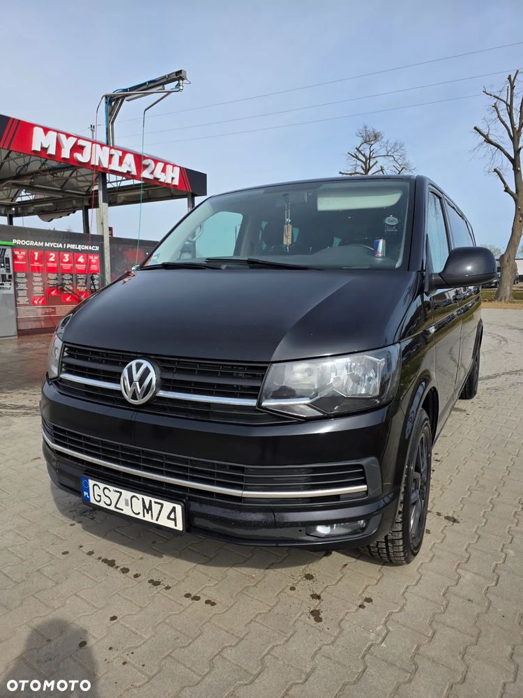 Volkswagen Caravelle 2.0 TDI L2 Comfortline DSG - 2