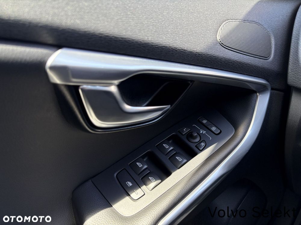 Volvo V40 - 19