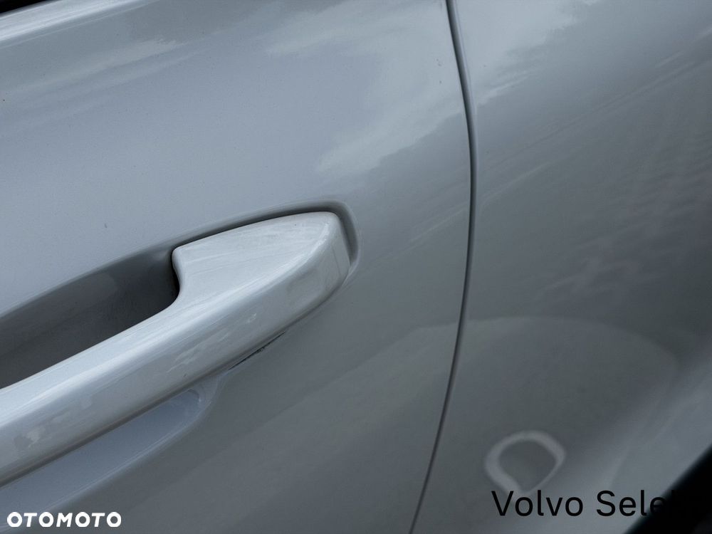 Volvo V60 Cross Country - 9