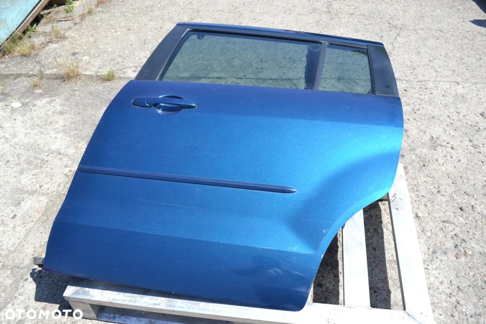 MAZDA 5 05-10 DRZWI TYŁ TYLNE LEWE PRZESUWNE POMORSKIE