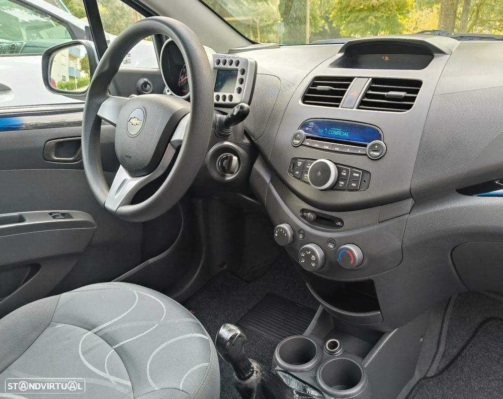Chevrolet Spark 1.0 LS Bi-Fuel - 16