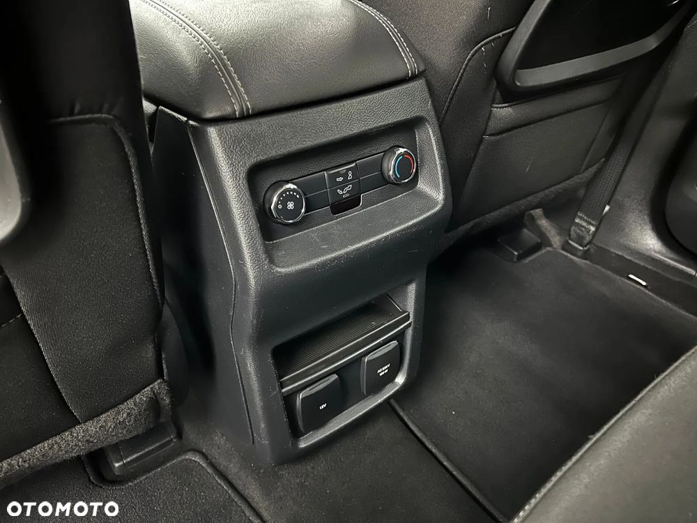 Ford Galaxy 2.0 EcoBlue Titanium - 40