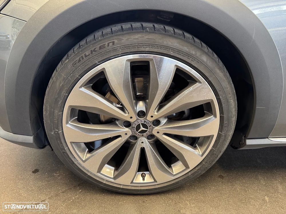 Mercedes-Benz E 220 d 4-Matic All Terrain Avantgarde + - 12