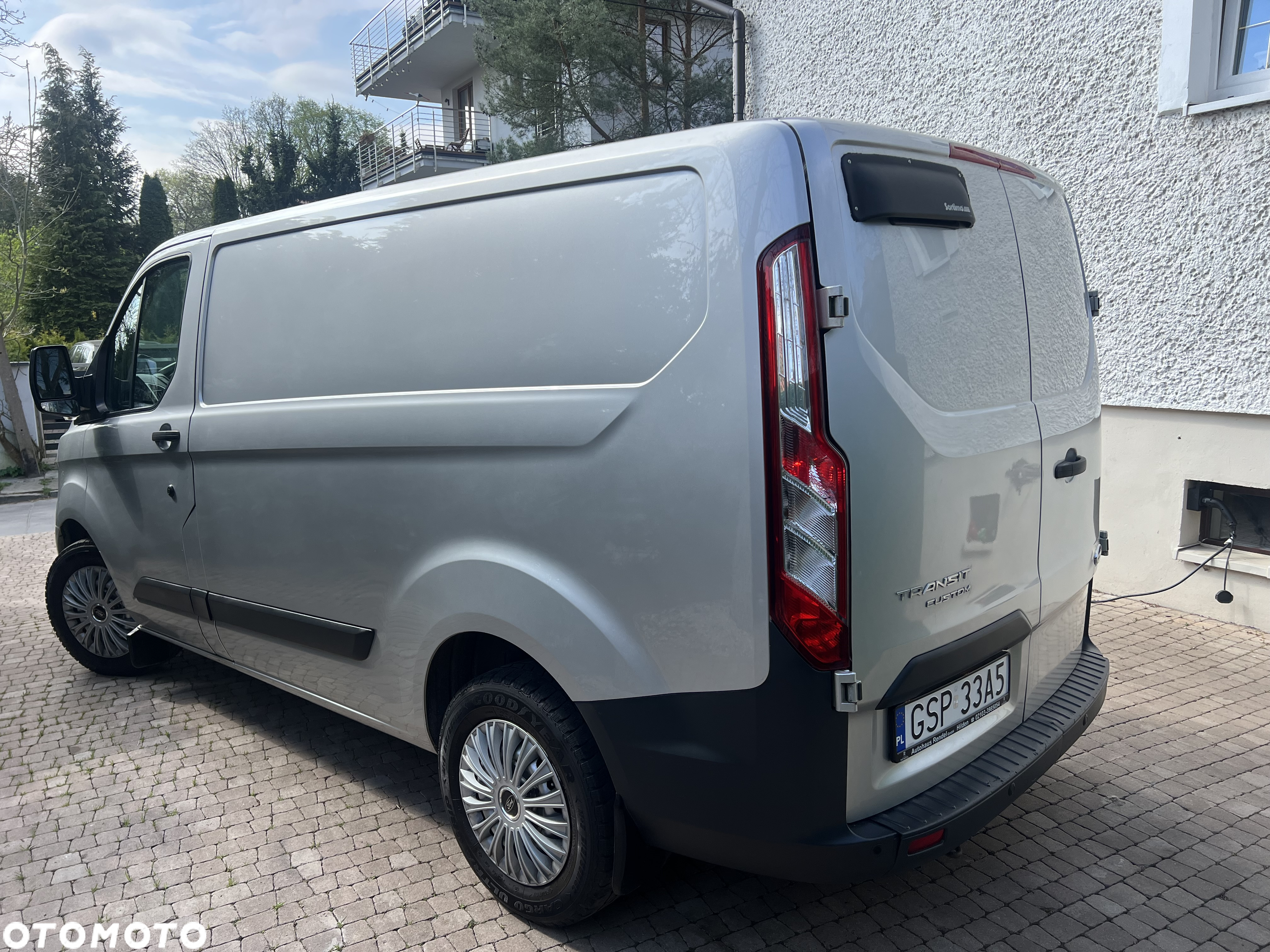 Ford Custom Transit - 11