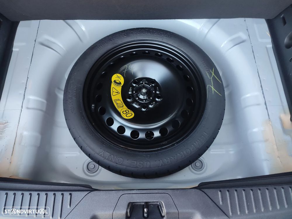 Ford Focus SW 1.0 EcoBoost MHEV ST-Line X Aut. - 41