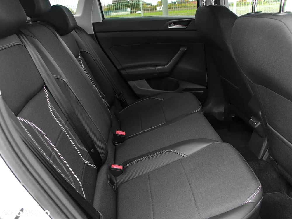 Volkswagen Taigo 1.0 TSI Style DSG - 12