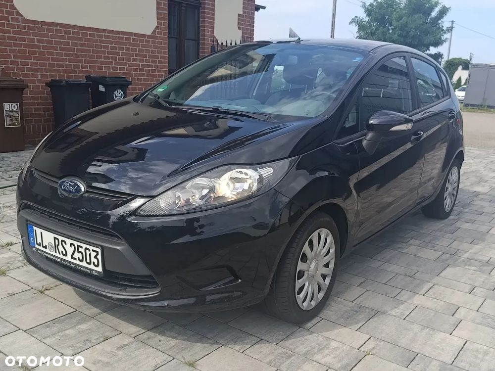 Ford Fiesta 1.25 Champions Edition - 1