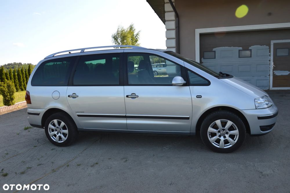 Volkswagen Sharan 1.9 TDI 4Motion United - 15