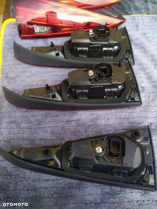 Lampa Lewa Tył Mercedes C-klasaW206 A2069060901New - 10