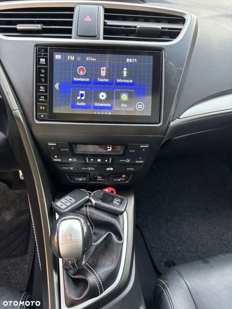 Honda Civic 1.6 i-DTEC Comfort Black Edition - 31