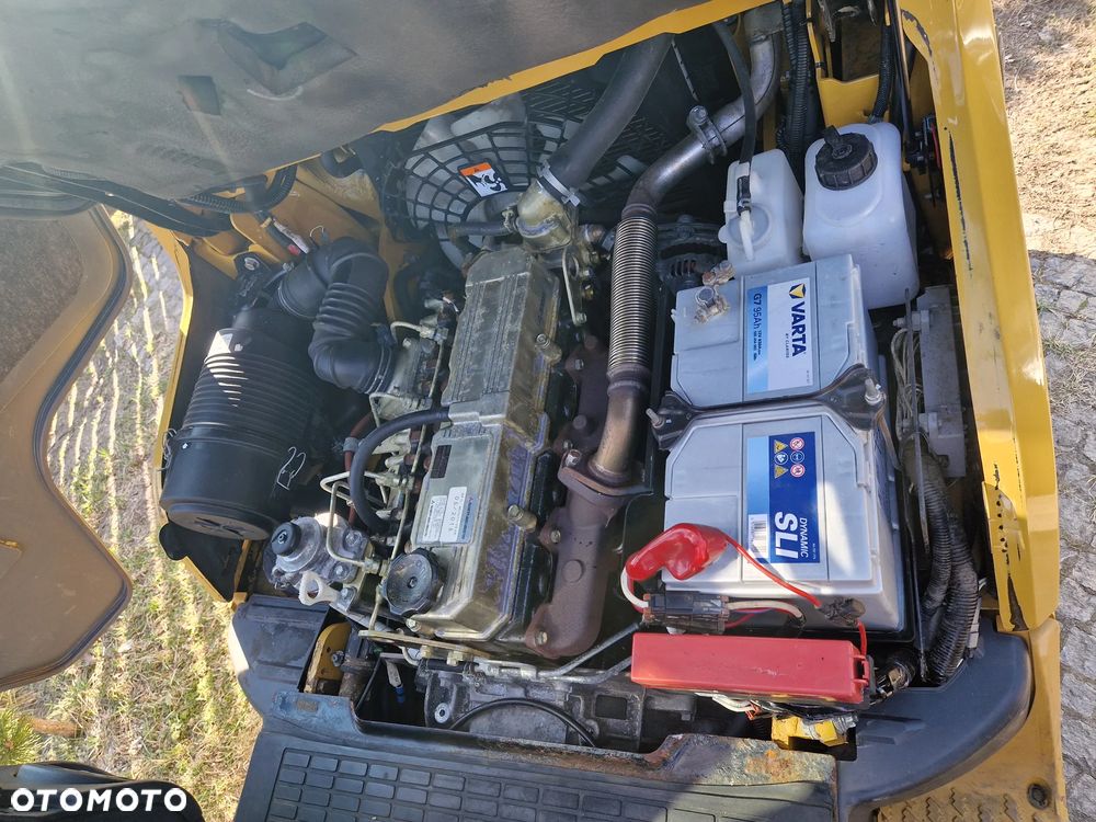 Caterpillar DP30NT - 8