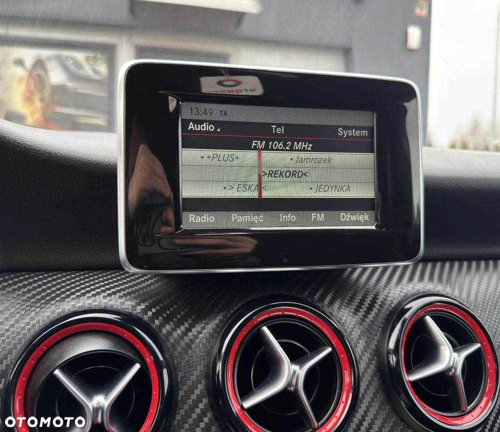 Mercedes-Benz Klasa A 250 4Matic 7G-DCT AMG Line - 22