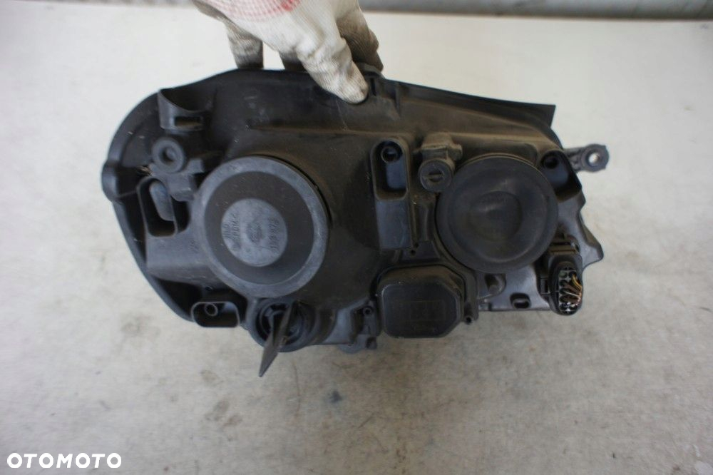 VW POLO 9N LIFT LAMPA LEWY PRZÓD - 4