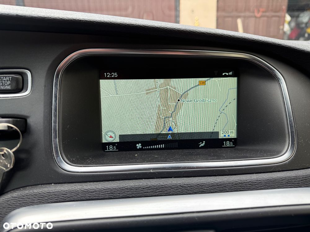 Volvo V40 D2 RDesign - 19
