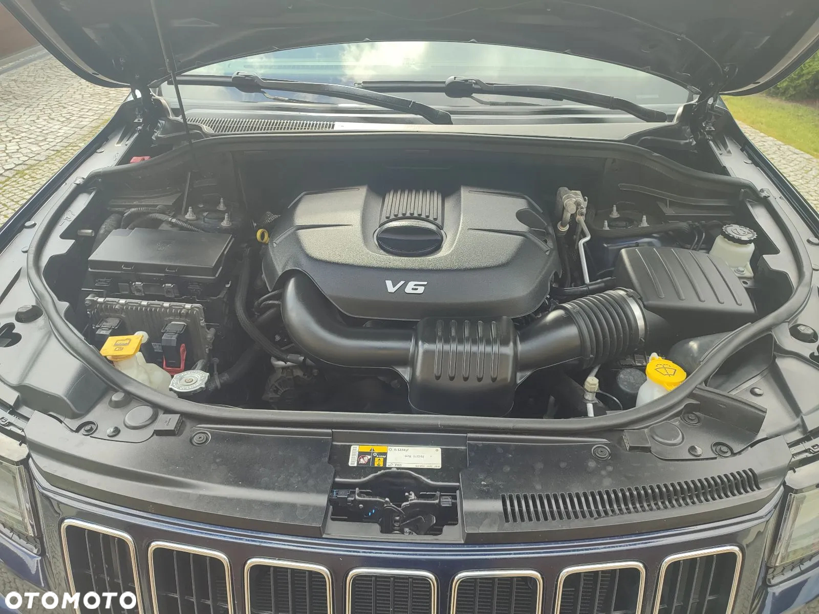 Jeep Grand Cherokee - 18