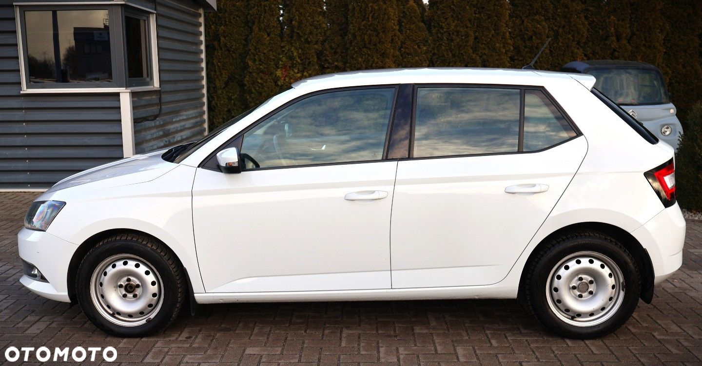 Skoda Fabia - 4