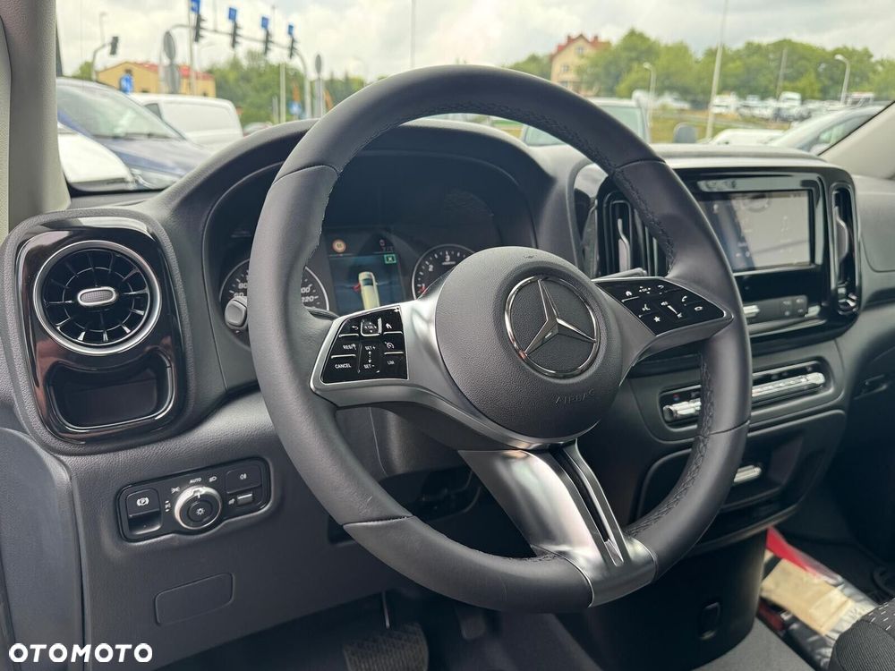 Mercedes-Benz vito Furgon 116 cdi długi - 17